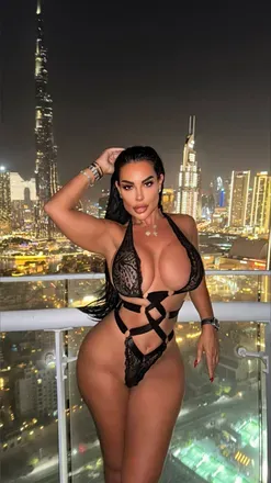 OnlyFans cuenta dubaiqueen avatar 1