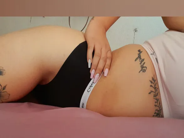 OnlyFans cuenta jennes02 header 2