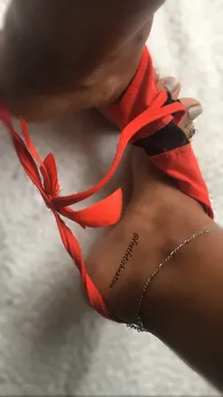 OnlyFans cuenta feetgoddeesss avatar 1