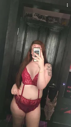 OnlyFans cuenta michelleb2000 header 2