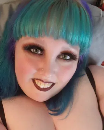 OnlyFans cuenta vipchestnutfoxx avatar 1