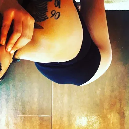 OnlyFans cuenta courtneemga21 avatar 1