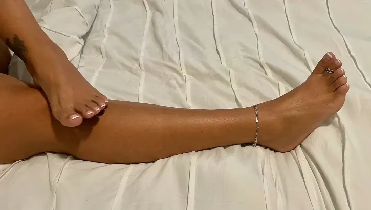 OnlyFans cuenta cravingfeet21 header 2