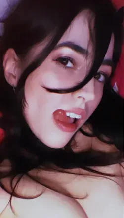 OnlyFans cuenta lilkimchi666 avatar 1