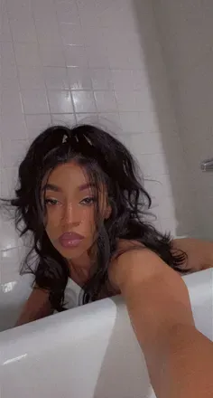 OnlyFans cuenta lightskinamira avatar 1