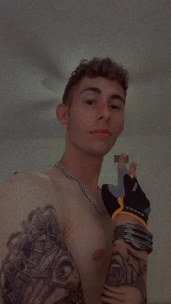 OnlyFans cuenta maiquel01 header 2