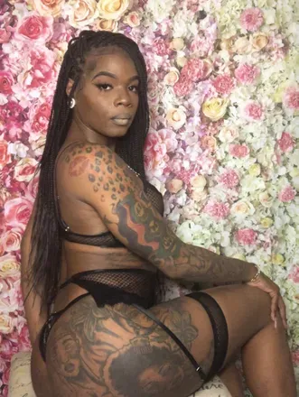 OnlyFans cuenta zyiahchanel avatar 1
