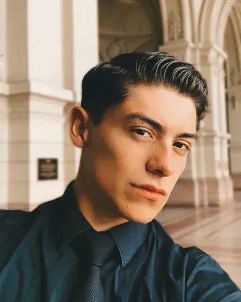 OnlyFans account  polovalentino avatar 1