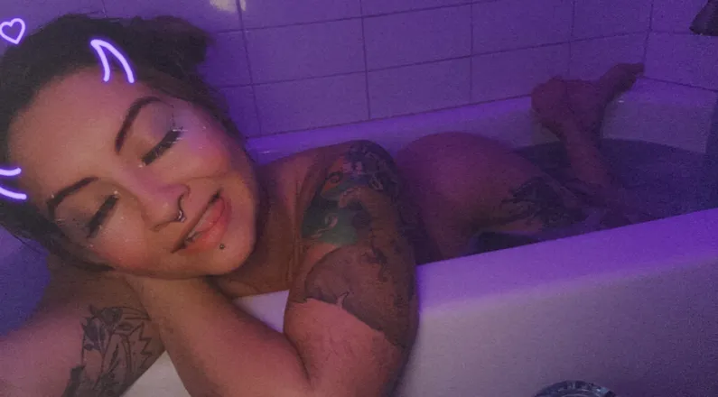 OnlyFans account  jinxy_nyx header 2