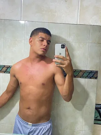 OnlyFans cuenta thezeta2 avatar 1