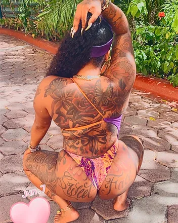 OnlyFans cuenta officialpricey header 2