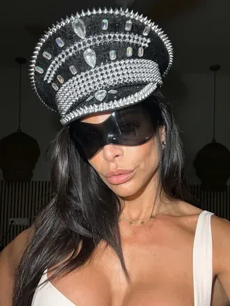 OnlyFans de vivinaughtyts