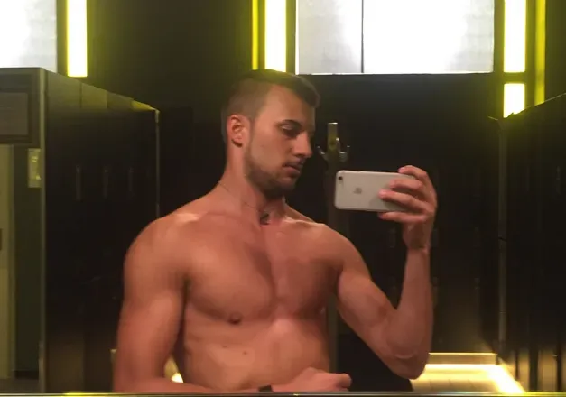 OnlyFans account  hevik avatar 1