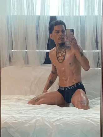 OnlyFans account  krushxpapi header 2