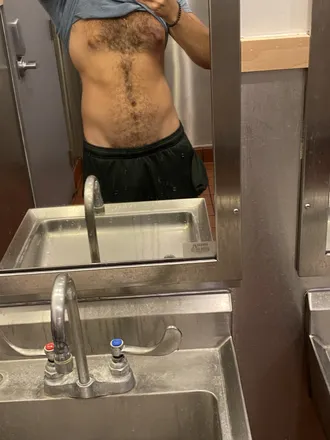 OnlyFans cuenta johnsouzaa header 2