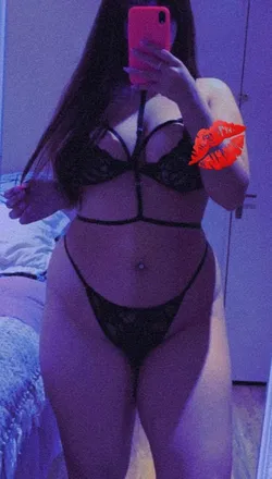 OnlyFans cuenta u220528236 header 2