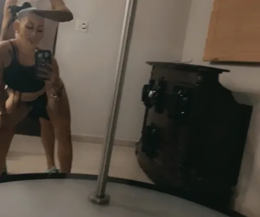 OnlyFans cuenta labarbielego header 2