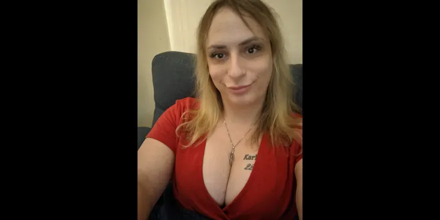 OnlyFans account  naughtynikola avatar 1