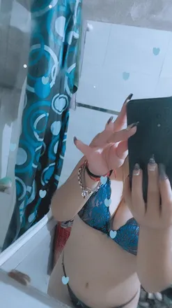 OnlyFans cuenta isabellavamp2214 header 2
