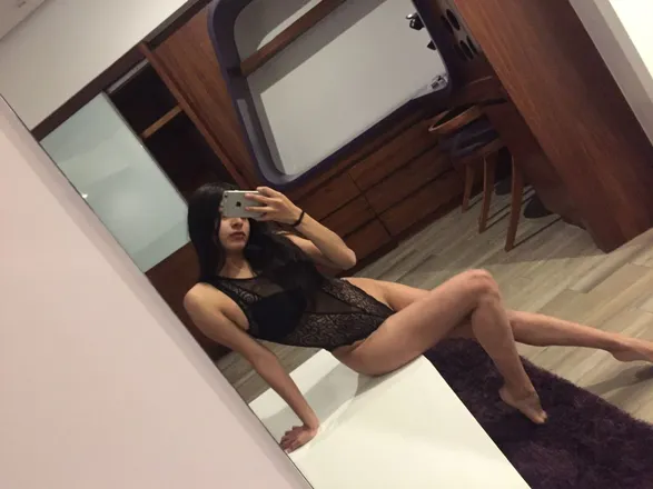 OnlyFans cuenta foxxytits header 2