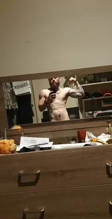 OnlyFans account  beardederos avatar 1
