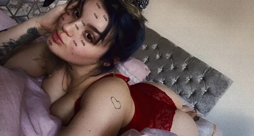OnlyFans cuenta kacey03 header 2