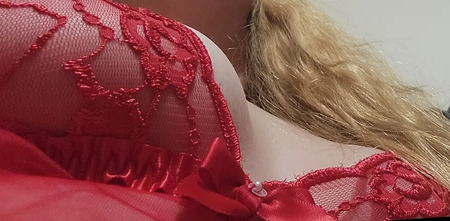 OnlyFans cuenta wetwildfree header 2