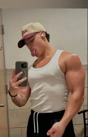 OnlyFans cuenta jrivas24.5 avatar 1