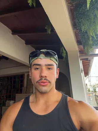 OnlyFans cuenta rave.911 avatar 1