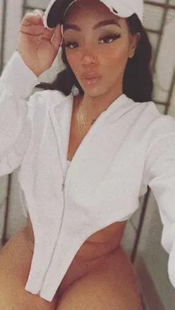OnlyFans cuenta sheaabutterbaby7 header 2