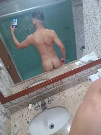 OnlyFans cuenta sallesbrg header 2