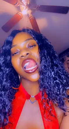OnlyFans account  sexyy_chocolatee header 2