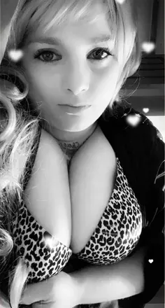 OnlyFans account  princessmommy1995 header 2