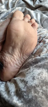 OnlyFans cuenta cutefootgirl2 header 2