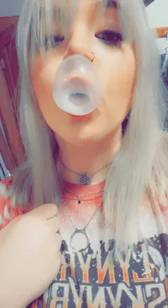 OnlyFans account  marijuamama avatar 1