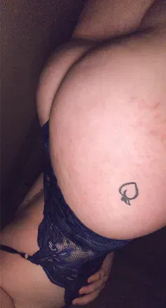 OnlyFans account  ella.99 avatar 1