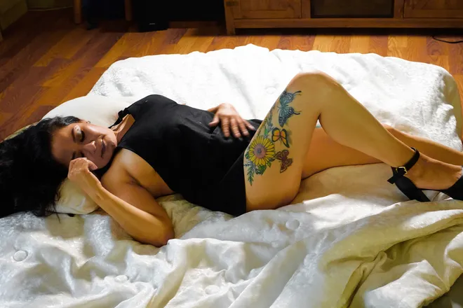 OnlyFans cuenta naughtynevaeh1 header 2