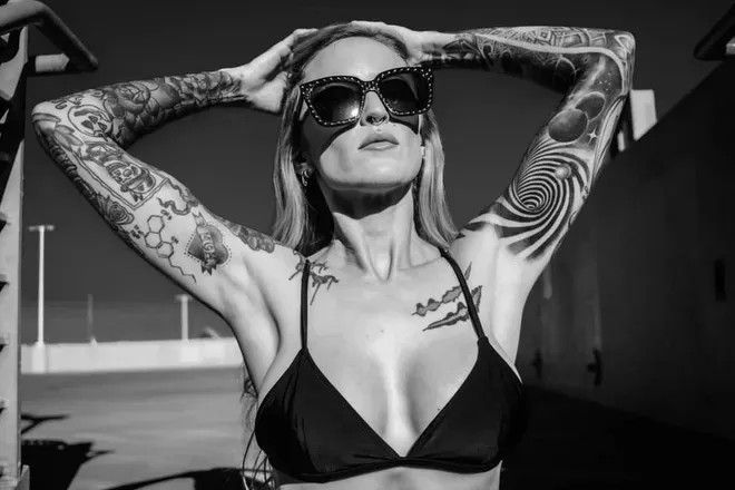 OnlyFans cuenta darladarcone avatar 1