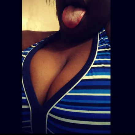 OnlyFans account  reeses90 header 2