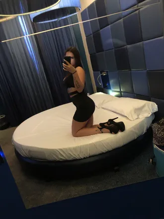 OnlyFans cuenta harleysecretss header 2