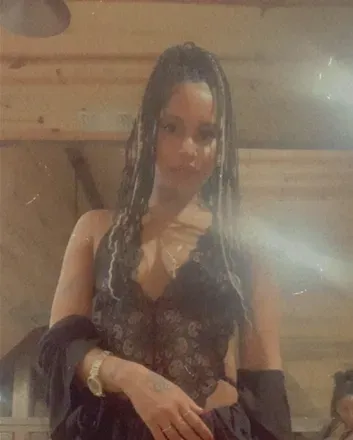 OnlyFans cuenta monea01 header 2