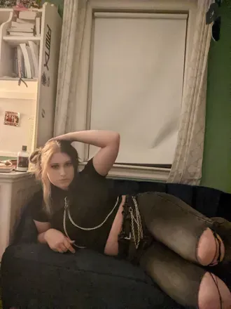 OnlyFans account  april_mays20 avatar 1