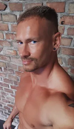 OnlyFans cuenta muscle_mattjude header 2