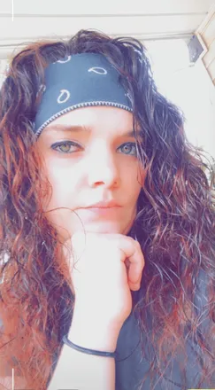 OnlyFans cuenta carlyyyreddd24 header 2