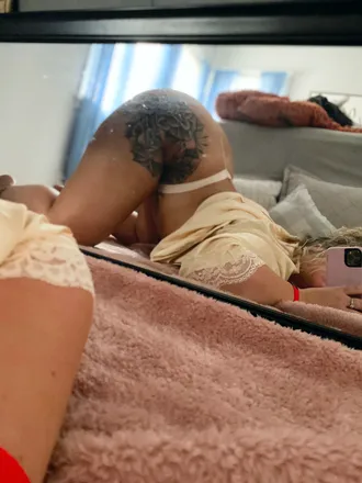 OnlyFans account  theoneneverthetwo header 2