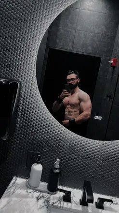 OnlyFans cuenta tyler_g1031 avatar 1
