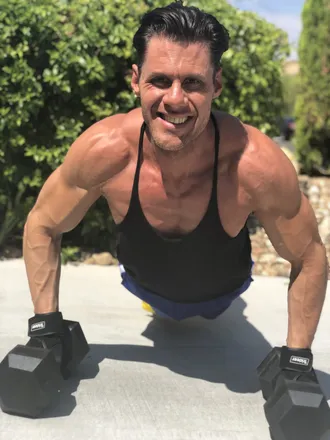 OnlyFans cuenta sin_city_steve header 2