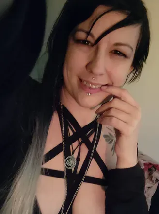 OnlyFans account  aprettylittleoddity avatar 1