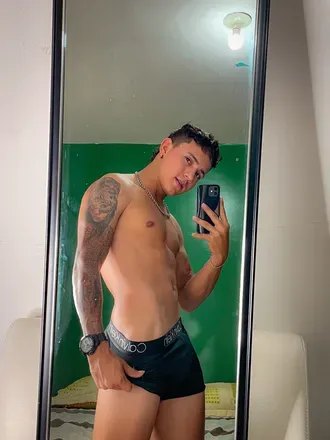 OnlyFans cuenta salomontorres avatar 1
