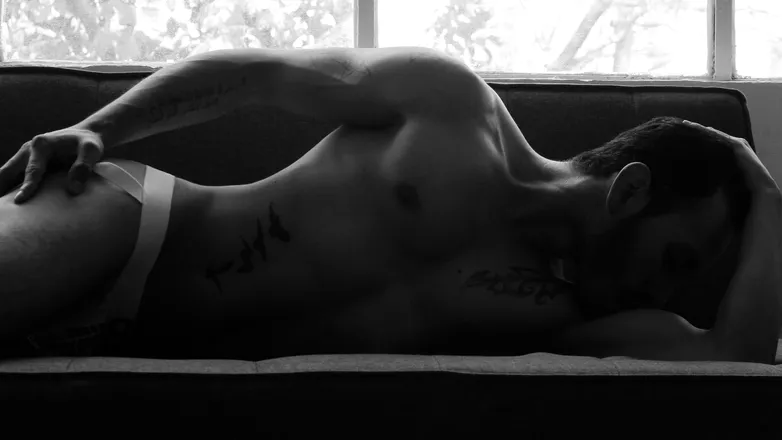 OnlyFans cuenta heynikel header 2